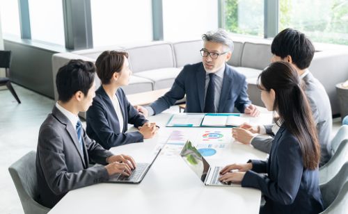 写真:会議のイメージ